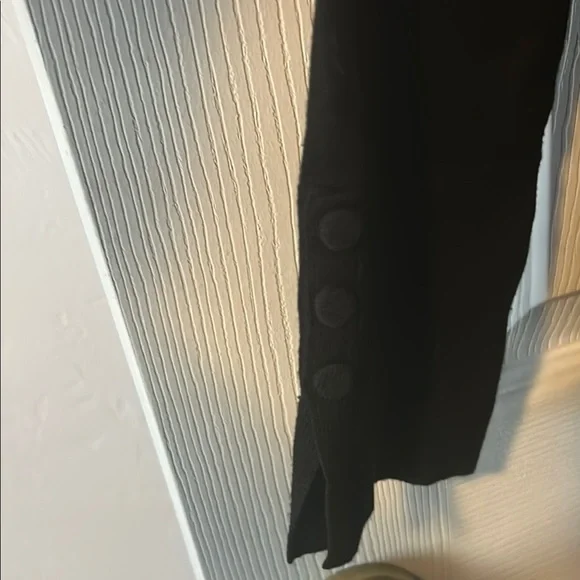 Chico’s Black Crew Neck Long Sleeve Sweater. - Picture 2 of 5